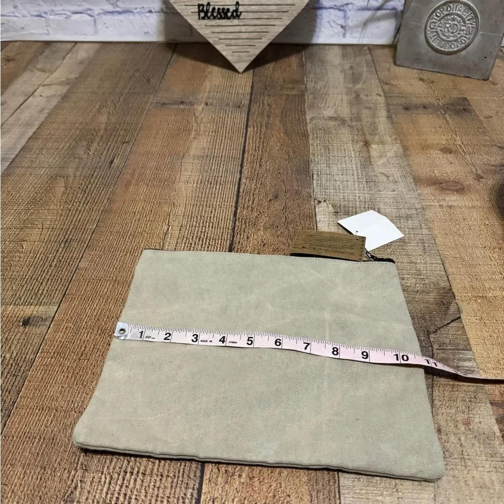 💜 NEW Backroads Textiles Rustic Makeup Bag This Bag Contains My Face